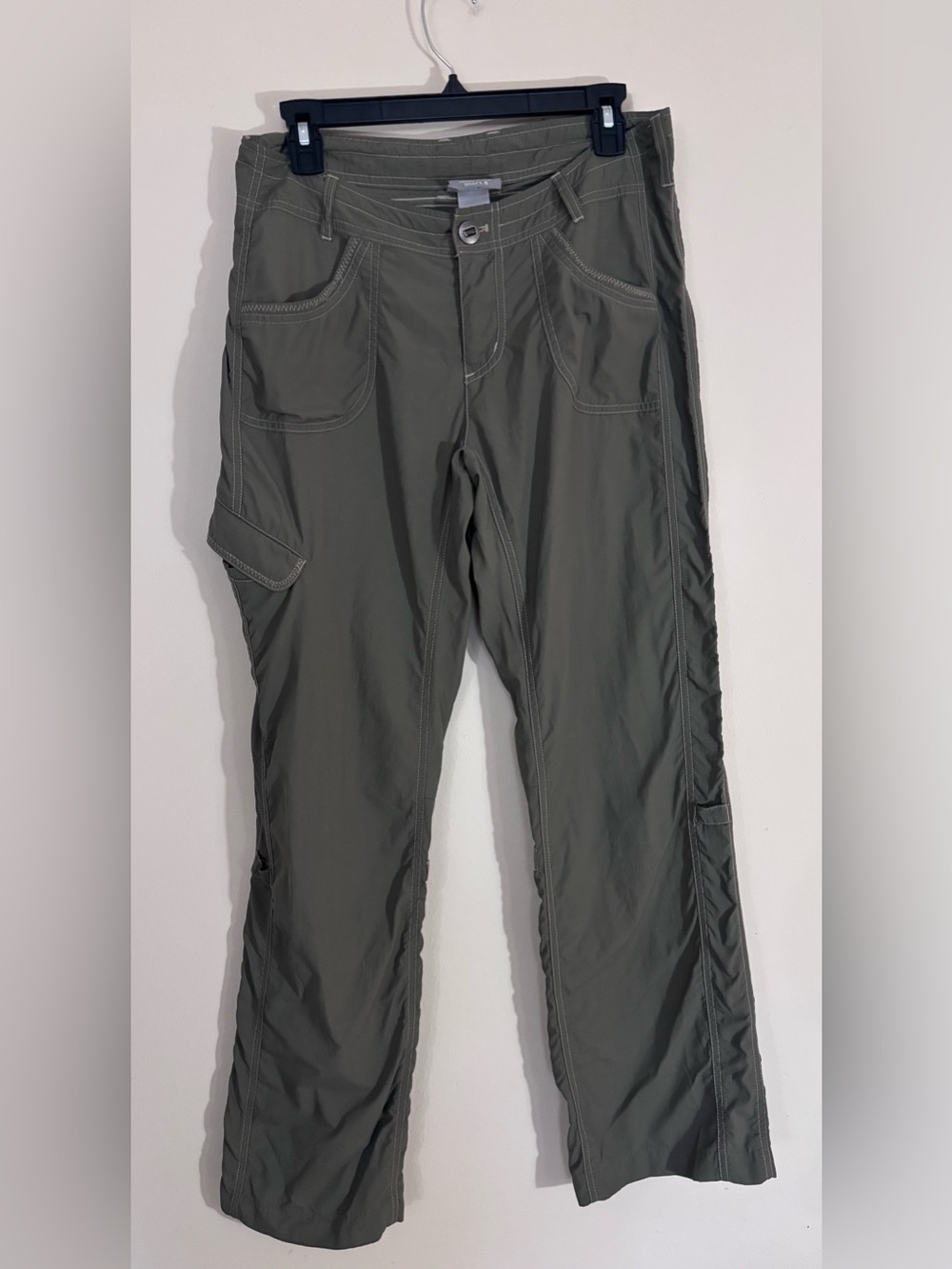 KÜHL Women’s 8 Short Olive Cargo Hiking Pants Nylon Gorpcore